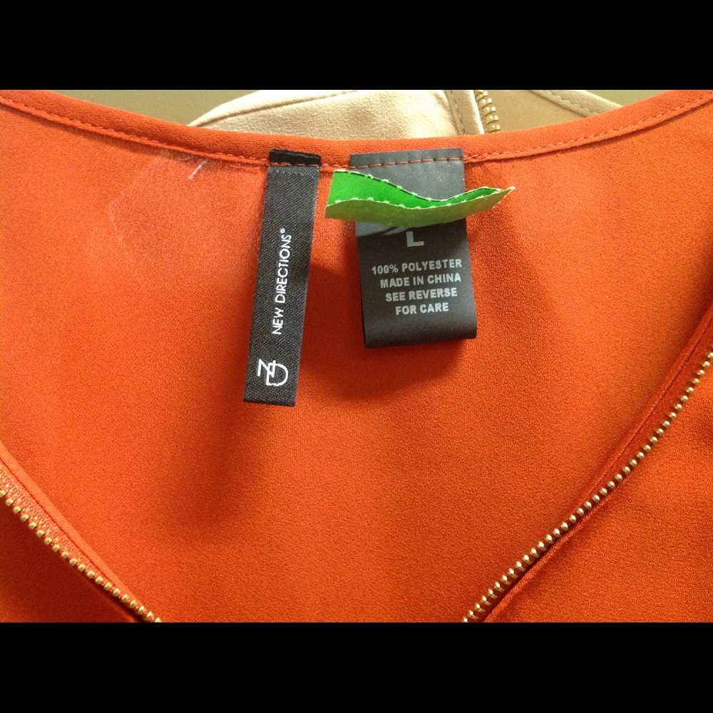 New Direction Tops Size Large - Picture 4 of 6